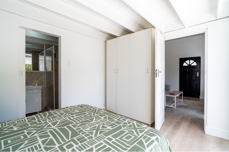 To Let 1 Bedroom Property for Rent in Fish Hoek Western Cape